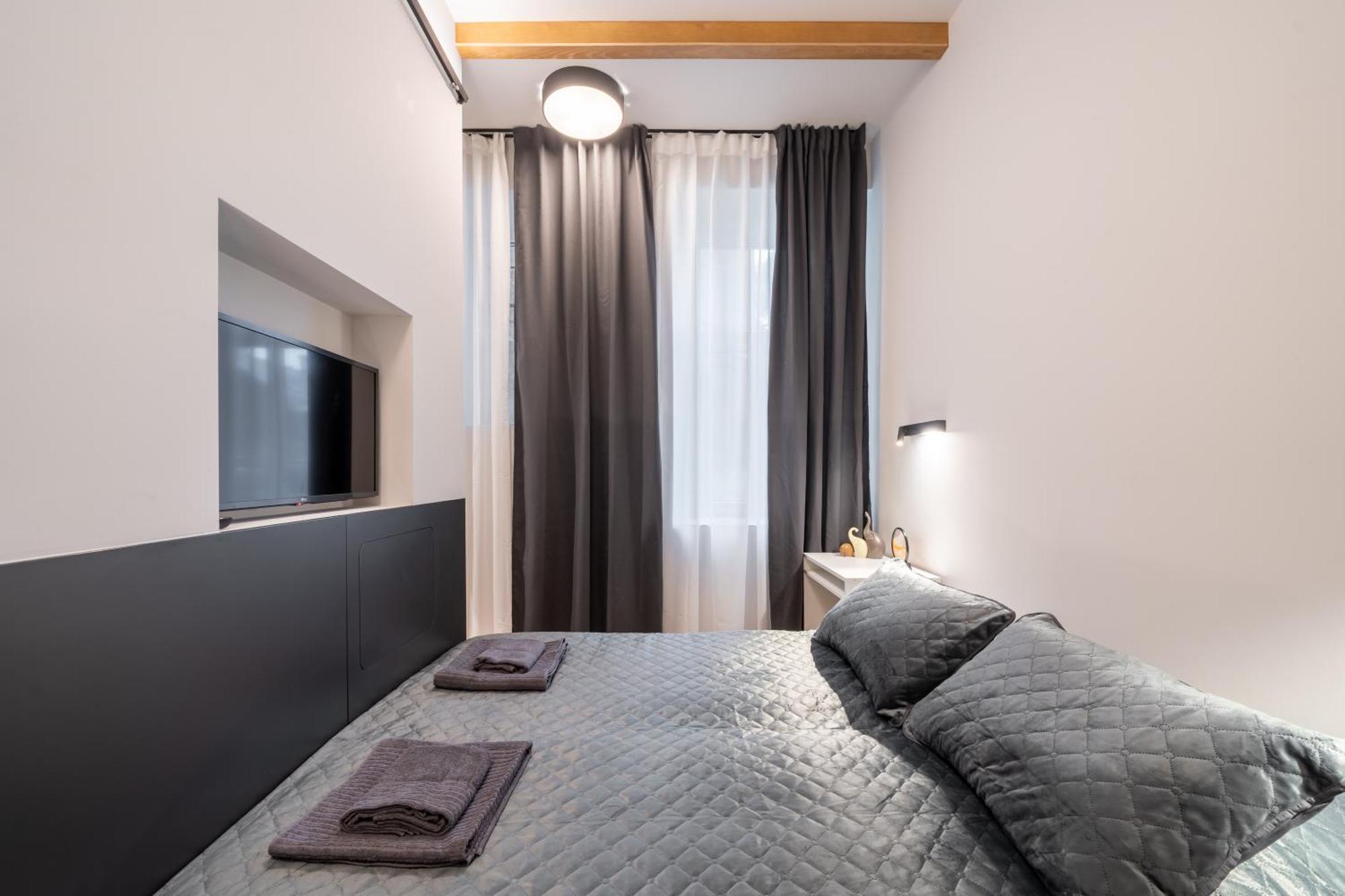 Stylish Family 1 Bedroom With Working Desk By Park And Restaurants * Riga