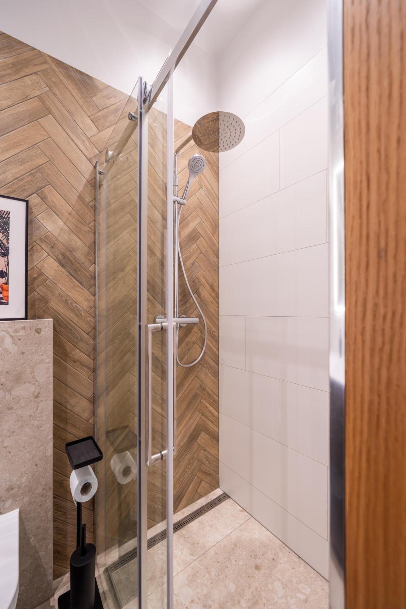Stylish Family 1 Bedroom With Working Desk By Park And Restaurants Appartement Riga