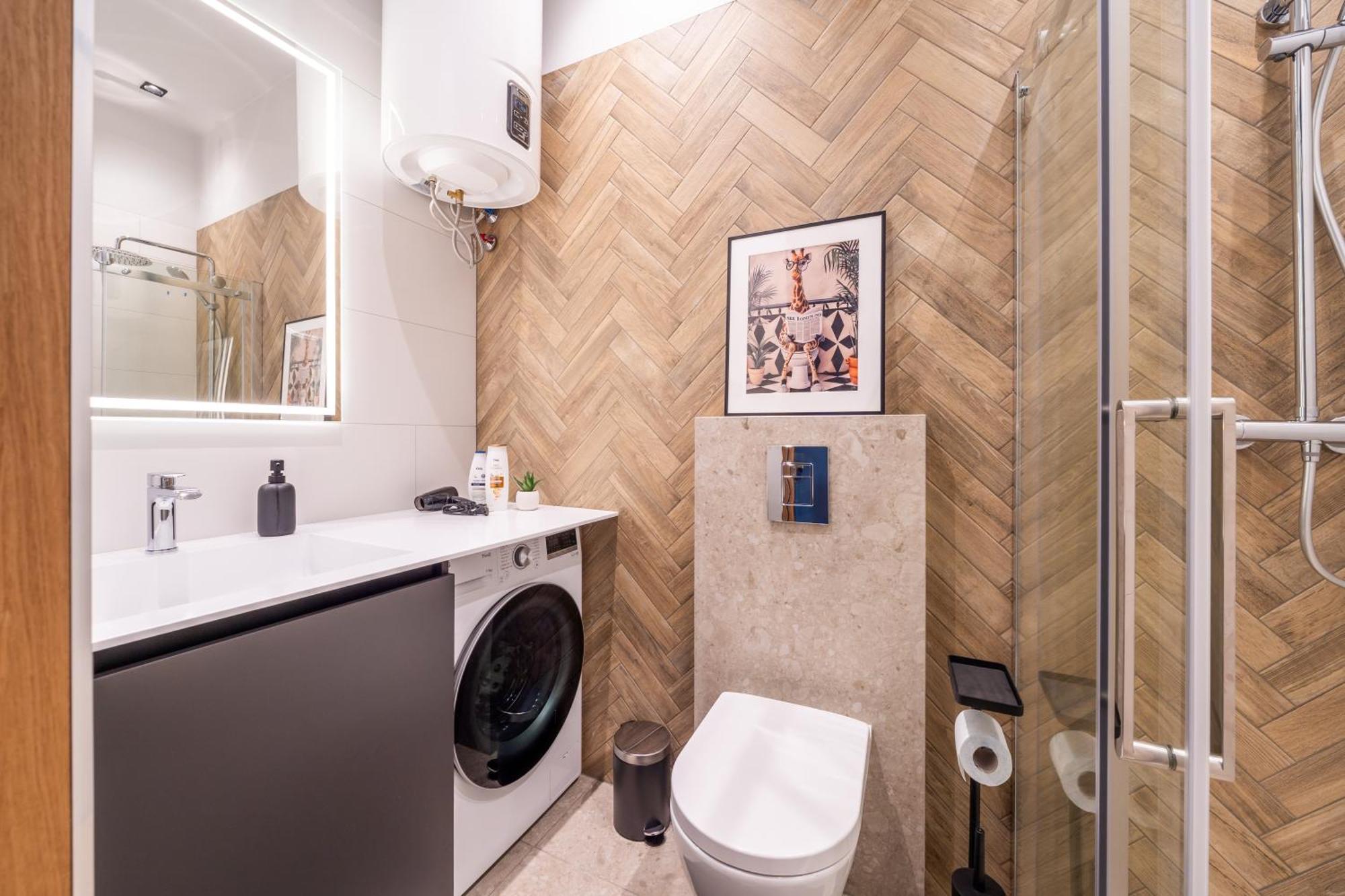 Stylish Family 1 Bedroom With Working Desk By Park And Restaurants * Riga