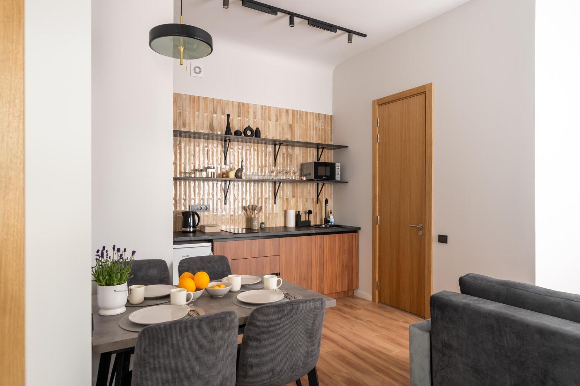Stylish Family 1 Bedroom With Working Desk By Park And Restaurants * Riga