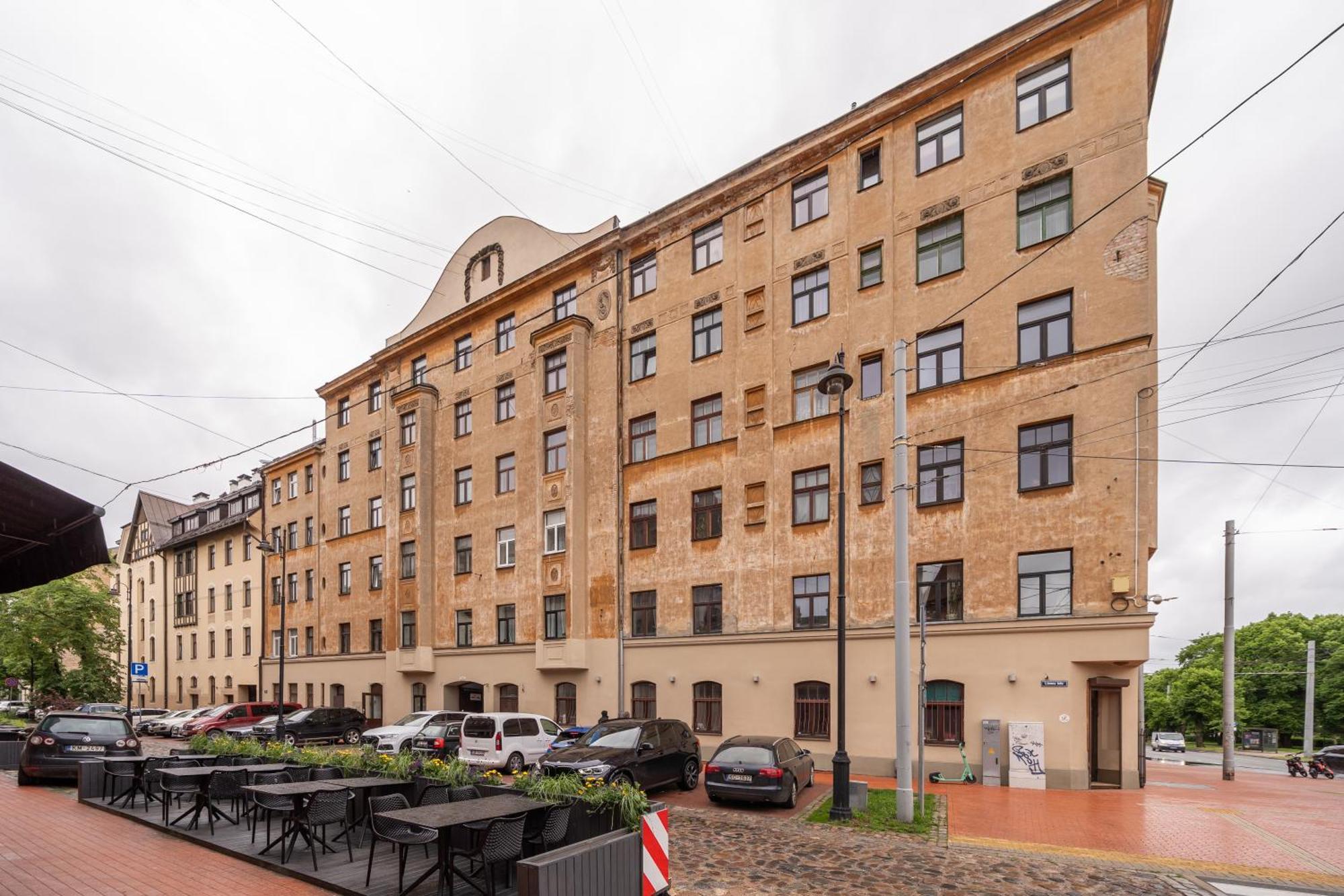 Stylish Family 1 Bedroom With Working Desk By Park And Restaurants Appartement