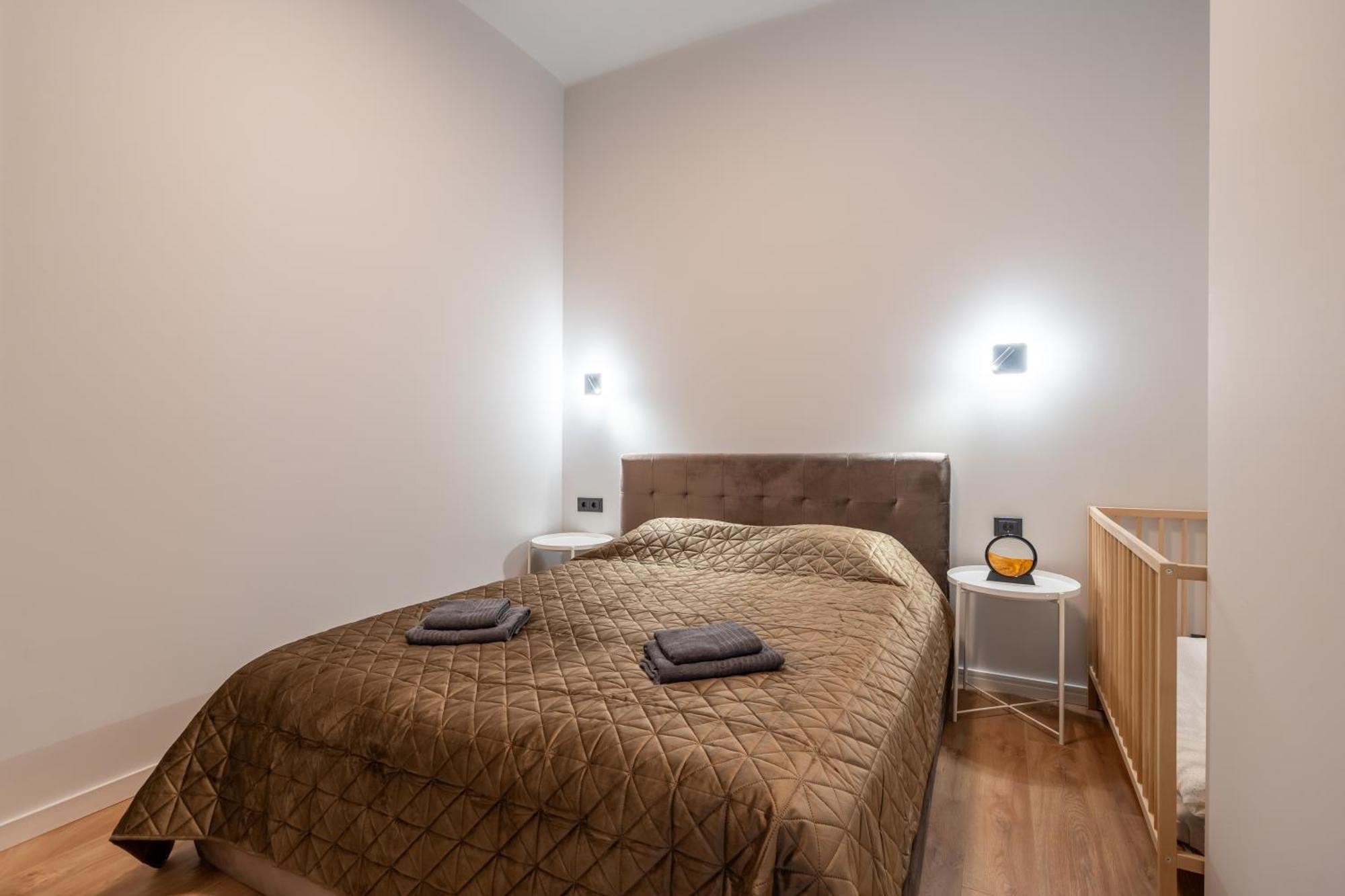 Appartement Stylish Family 1 Bedroom With Working Desk By Park And Restaurants *